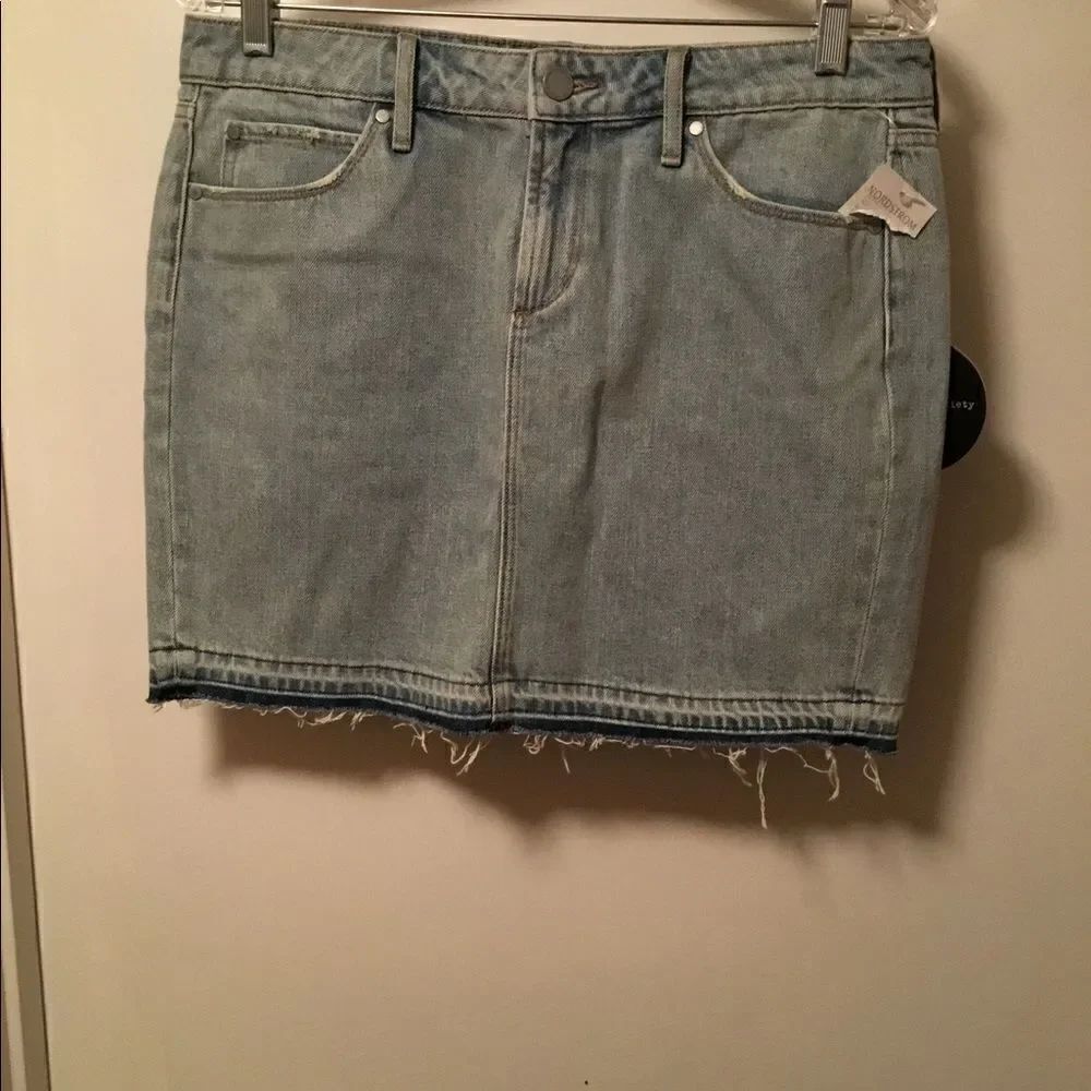 Articles of Society Distressed Denim Skirt Sz 29